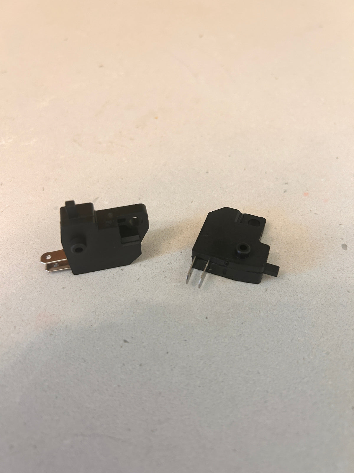 Ultra Bee Brake Clickers
