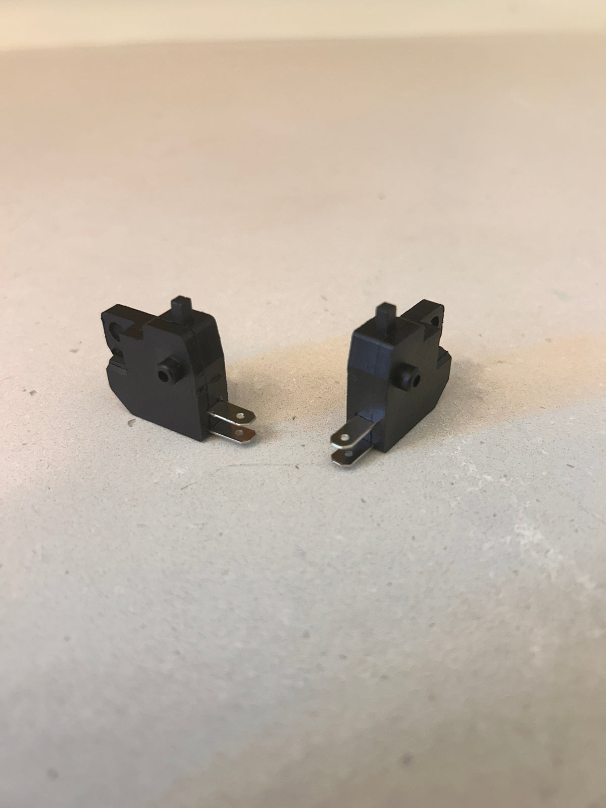 Ultra Bee Brake Clickers